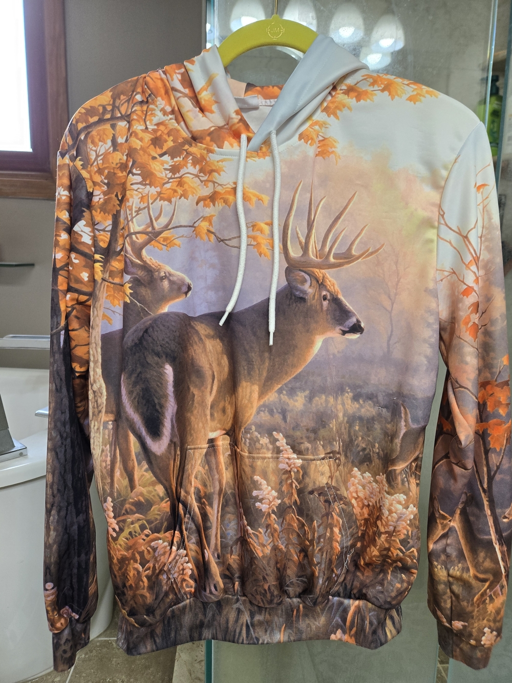 NWOT 3D Graphic Youth L Featuring Trophy Buck In Fall Setting Hooded Sweatshirt